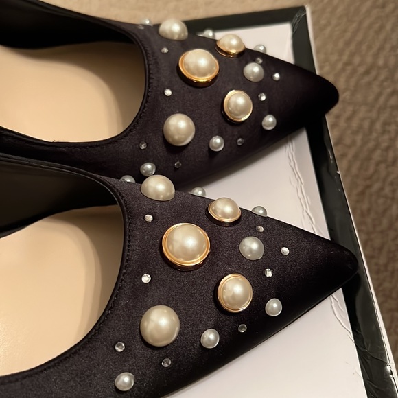 Nine West Naldi Black pumps with Pearl Detail 9.5 - Picture 4 of 6